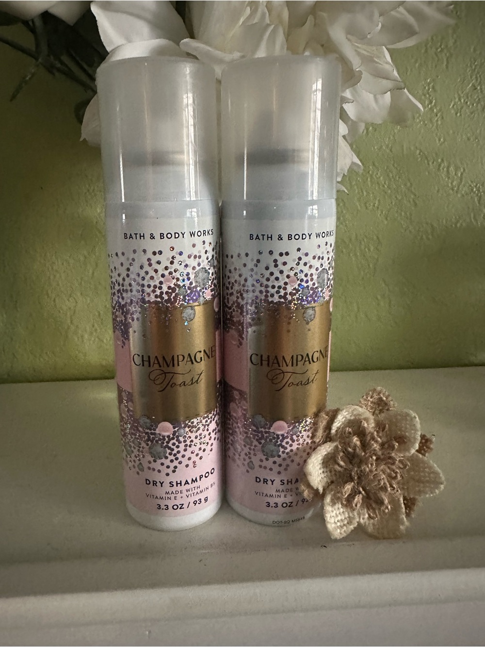 Bath & Body Works Champagne Toast Dry Shampoo - Pink & Gold X2